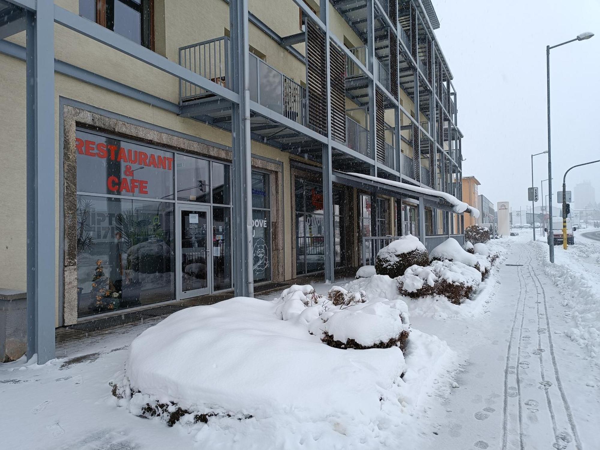 Apartman Elegance Liptovský Mikuláš エクステリア 写真